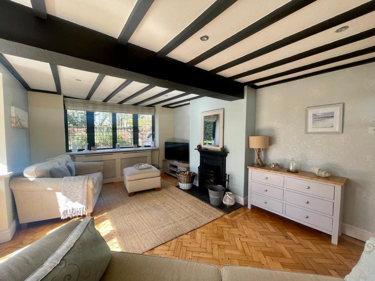 Thornton House Private Country House Thornton Hough Entire House Sleeps 6 วิรัล ภายนอก รูปภาพ