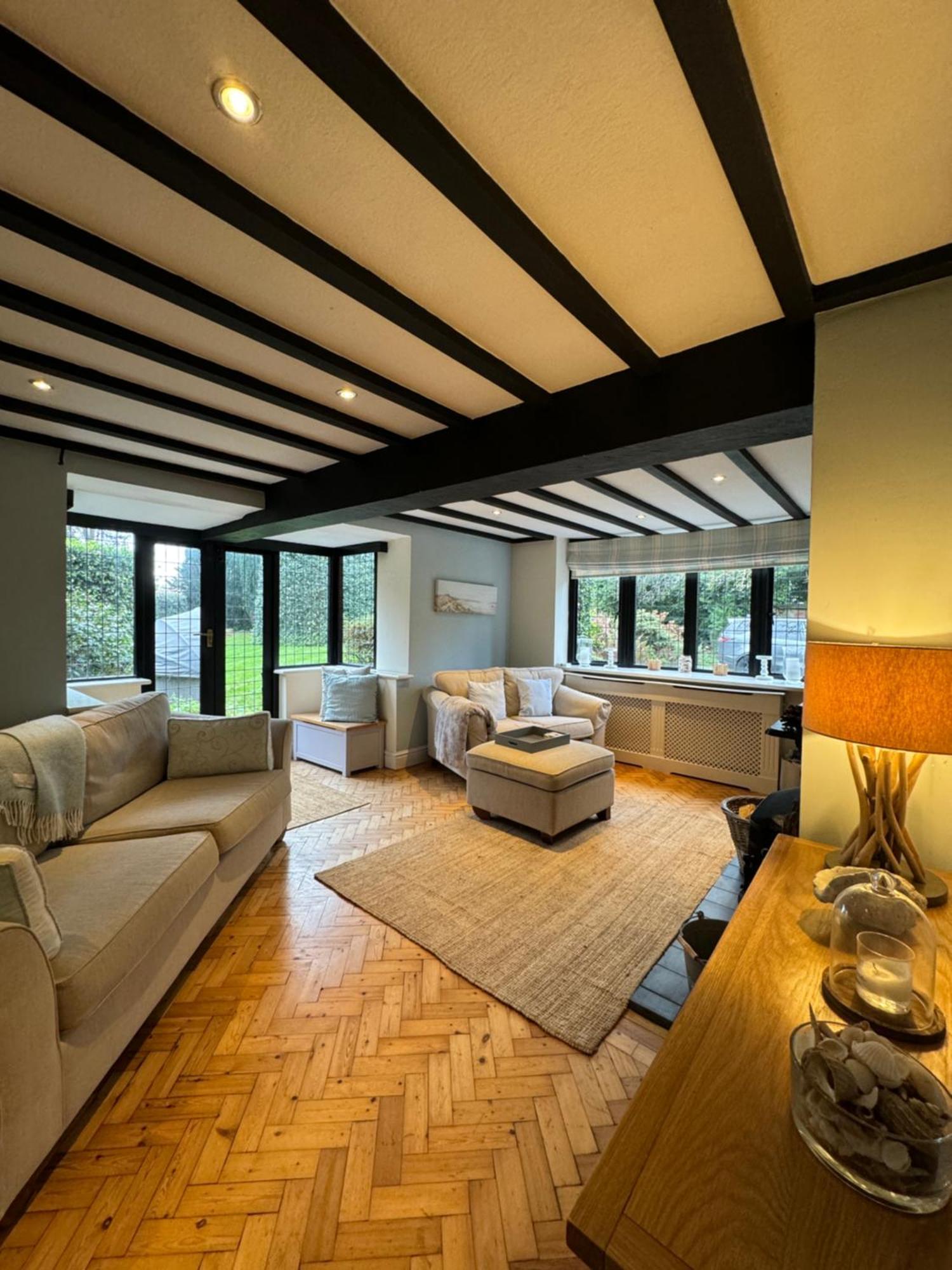 Thornton House Private Country House Thornton Hough Entire House Sleeps 6 วิรัล ภายนอก รูปภาพ